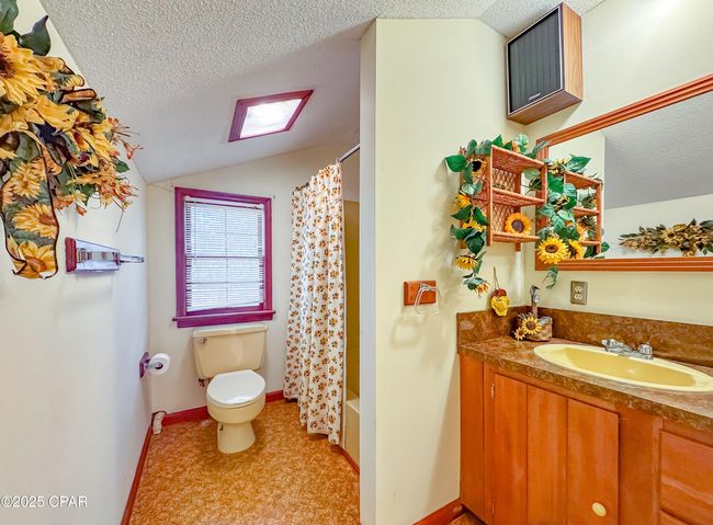 12940 Nw Pea Ridge Rd, House other with 4 bedrooms, 3 bathrooms and null parking in Bristol FL | Image 57