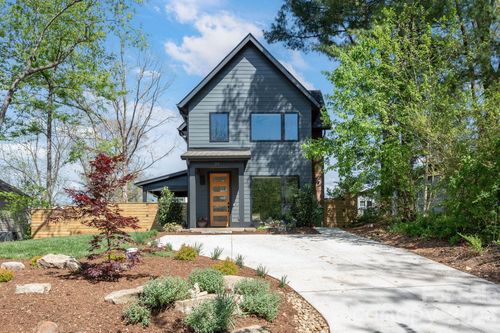 39 Boyd Ave, Asheville, NC, 28806-3505 | Card Image