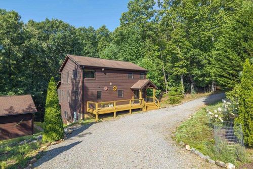 72 Gibbs Trl, Mineral Bluff, GA, 30559-6416 | Card Image