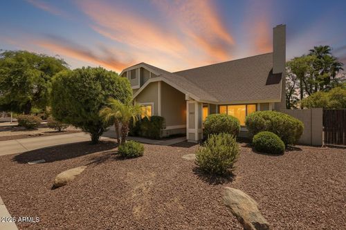4827 W Commonwealth Pl, Chandler, AZ, 85226-4864 | Card Image