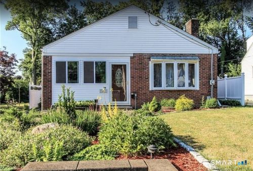 79 Piper Brook Ave, Newington, CT, 06111-2052 | Card Image