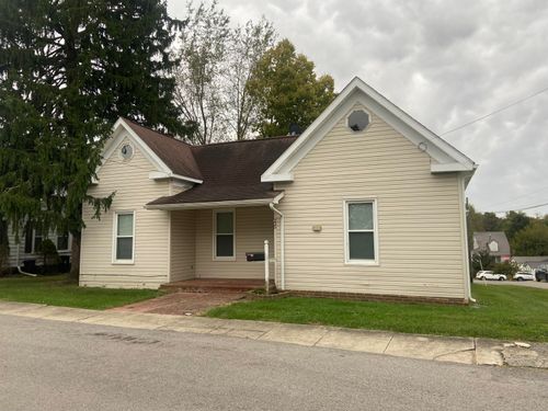 235 Mills Ave, Flemingsburg, KY, 41041-1105 | Card Image