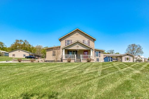 218 Chinquapin Ave, Rural Retreat, VA, 24368-2555 | Card Image