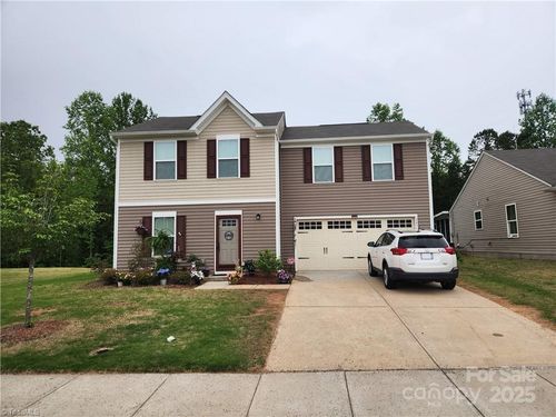 2475 Willow Pond Ln Se, Concord, NC, 28025-0039 | Card Image