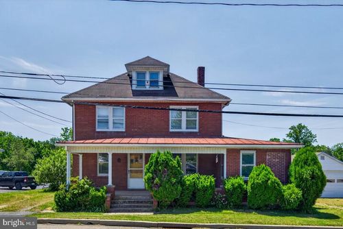 940 Peters Mountain Rd, DAUPHIN, PA, 17018-9688 | Card Image