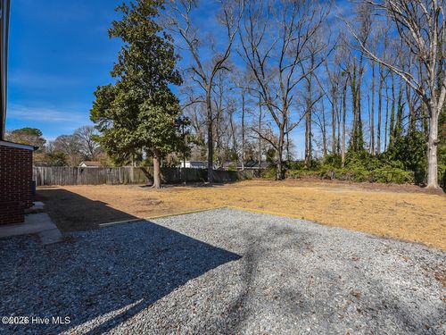 603 Beech St, Goldsboro, NC, 27530-2824 | Card Image