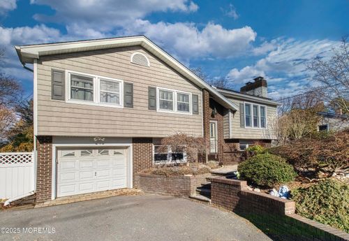 721 Flagge Rd, Brick, NJ, 08724-1103 | Card Image