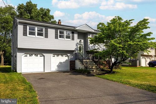 14 Rockwood Ave, HAMILTON, NJ, 08619-3718 | Card Image