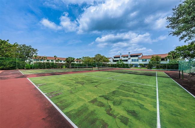 TENNIS COUTS | Image 96