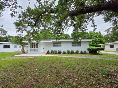 1715 41st Ave, Vero Beach, FL, 32960-2556 | Card Image