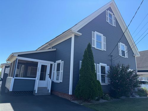 243 S Main St, Concord, NH, 03301-3405 | Card Image