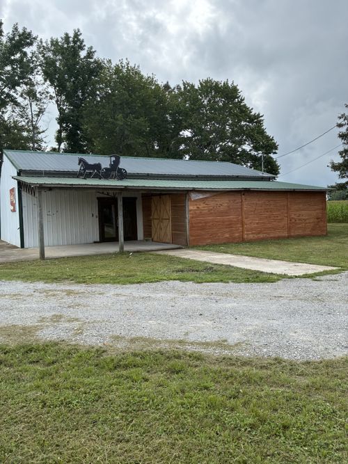 102 Campbellsville Pike, Ethridge, TN, 38456-5006 | Card Image