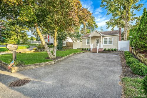 64 Magnolia Ave, Lake Grove, NY, 11755-3023 | Card Image