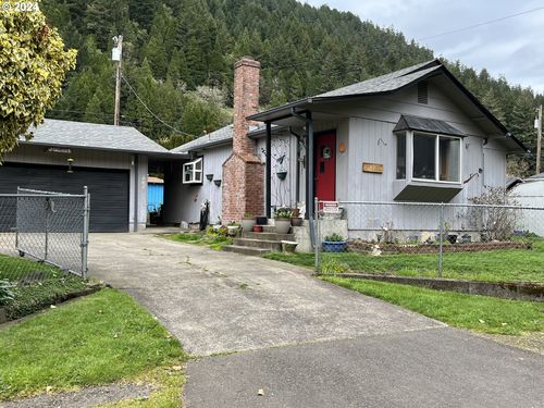 46791 Winfrey Rd, Westfir, OR, 97492-9725 | Card Image