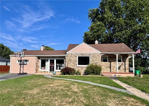 3128 Diamond Ave, Allentown, PA, 18103-6522 | Card Image