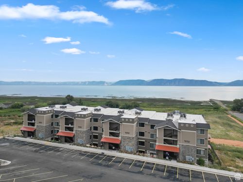 301b-35 E 150 S, Garden City, UT, 84028-7890 | Card Image