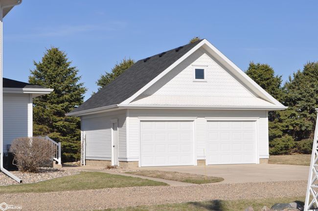 28457 Highway 30, Home with 4 bedrooms, 2 bathrooms and null parking in Glidden IA | Image 8
