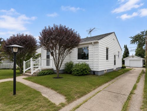 1814 Nicholson St, Crest Hill, IL, 60403-2450 | Card Image