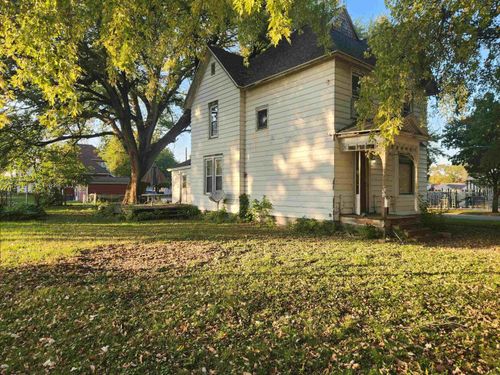 201 Maple Street, LaPorte City, IA, 50651 | Card Image