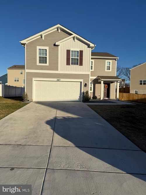 367 Centergate Dr, CHARLES TOWN, WV, 25414-5762 | Card Image