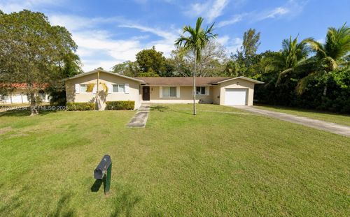 10521 Sw 125th St, Miami, FL, 33176-4727 | Card Image
