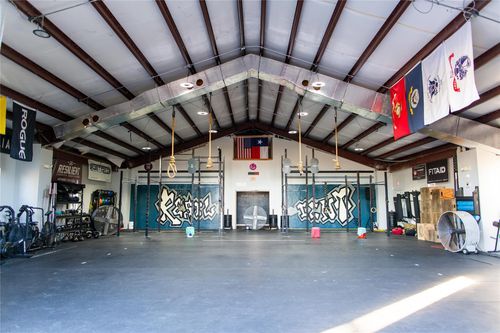 823 Seydler St, East Bernard, TX, 77435-7488 | Card Image