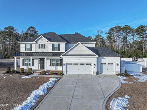 951 Appaloosa Trl, Grimesland, NC, 27837-8000 | Card Image