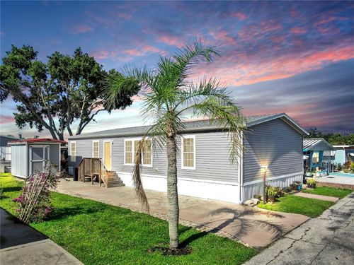 64-420 49th St E, PALMETTO, FL, 34221-2052 | Card Image