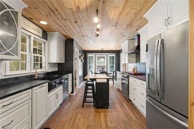 2224 Brower Mill Rd, House other with 3 bedrooms, 3 bathrooms and null parking in Seagrove NC | Image 14