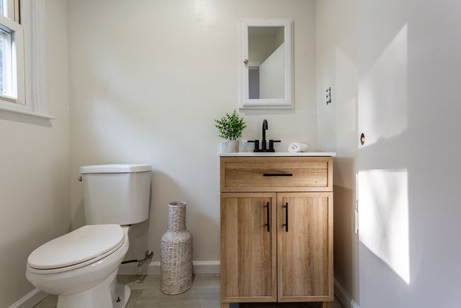 167 Slocum Rd, House other with 3 bedrooms, 2 bathrooms and 4 parking in Dartmouth MA | Image 22