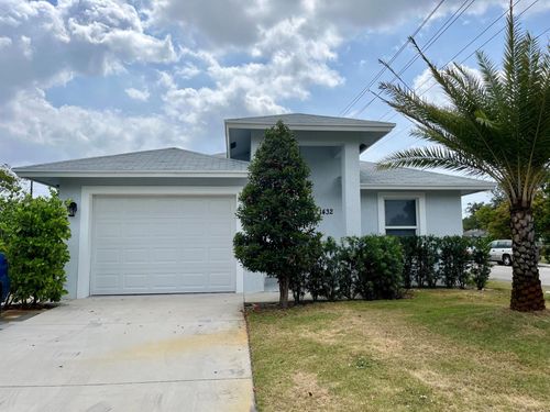 1432 S J St, Lake Worth, FL, 33460-5521 | Card Image
