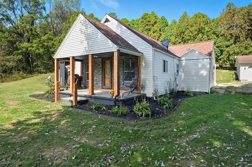 19625 County Road 6, Coshocton, OH, 43812-9521 | Card Image