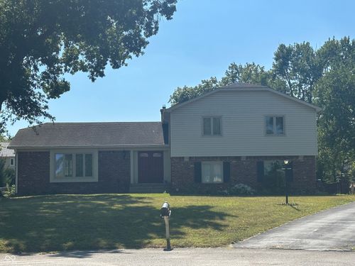7235 Sondridge Cir, Indianapolis, IN, 46256-2367 | Card Image
