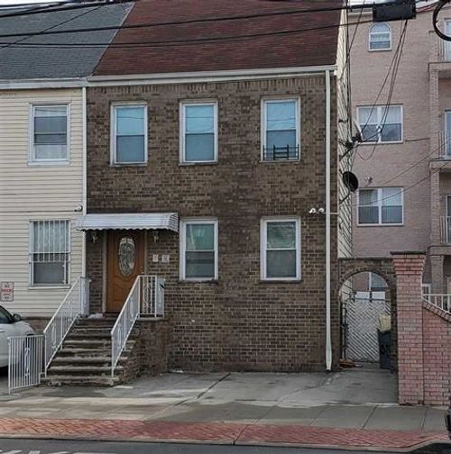 1308 New York Ave, Union City, NJ, 07087-4220 | Card Image