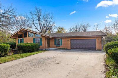 991 Sw Heritage Drive, House other with 5 bedrooms, 2 bathrooms and null parking in Mackinaw IL | Image 1