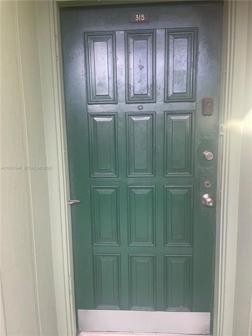 apt-315-10525 Sw 112th Ave, Miami, FL, 33176-8230 | Card Image