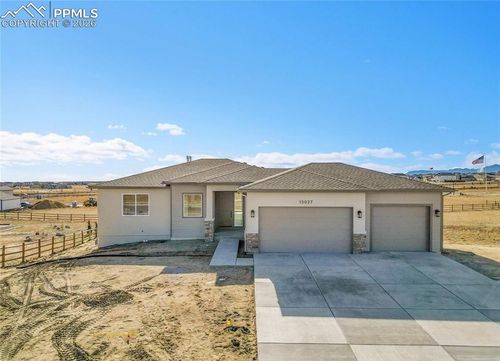 13027 Sunrise Ridge Dr, Peyton, CO, 80831-4486 | Card Image