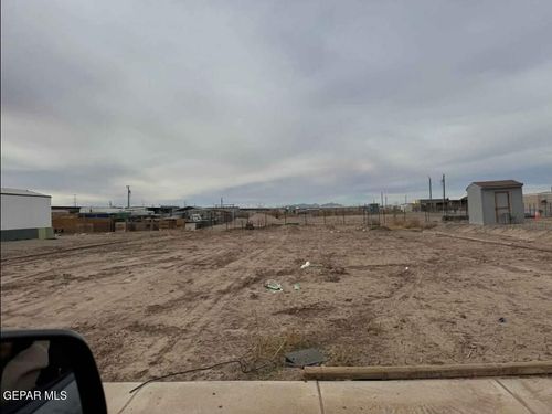 1443 Valle Peru Rd, San Elizario, TX, 79849-8949 | Card Image