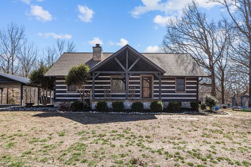 6205 Flatwoods Rd, Camden, TN, 38320-4826 | Card Image