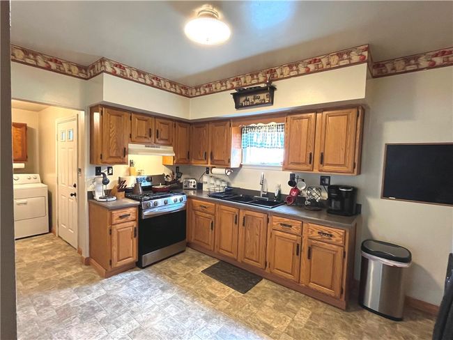 25 Jennifer St, House other with 3 bedrooms, 2 bathrooms and 1 parking in Leechburg PA | Image 12