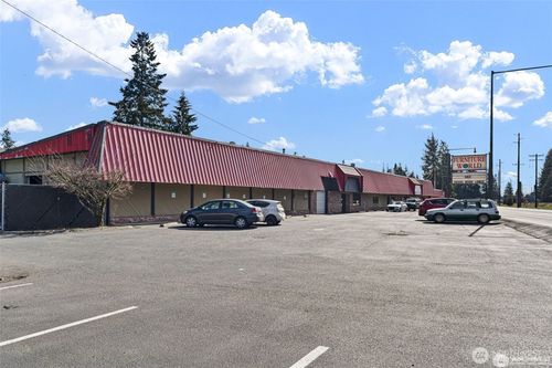 11031-11127 State Ave, Marysville, WA, 98271-7230 | Card Image