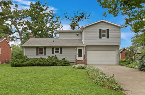 33448 N Mill Rd, Grayslake, IL, 60030-1951 | Card Image
