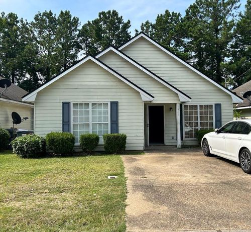 1515 Summerplace Dr, Phenix City, AL, 36867-4327 | Card Image