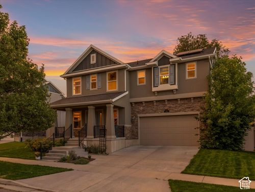 192 E Flicker Dr, Sandy, UT, 84070-1632 | Card Image