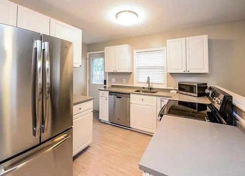 2622 Mcnair Dr N, Robbinsdale, MN, 55422-3717 | Card Image