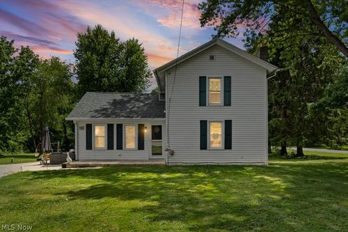 3430 Waterloo Rd, Mogadore, OH, 44260-9405 | Card Image