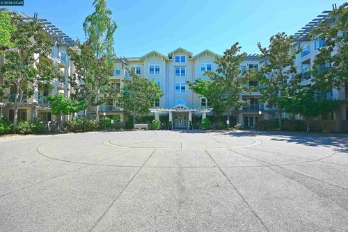 2345-1840 Tice Creek Dr, Walnut Creek, CA, 94595-2461 | Card Image