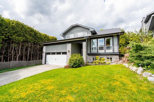 1334 Lansdowne Dr, Coquitlam, BC, V3E1K6 | Card Image