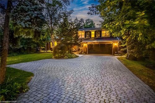3021 Lakeshore Rd, Burlington, ON, L7N1A2 | Card Image
