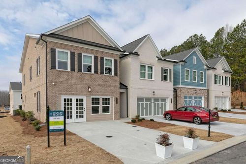 868 Leraes Way, Loganville, GA, 30052-6194 | Card Image